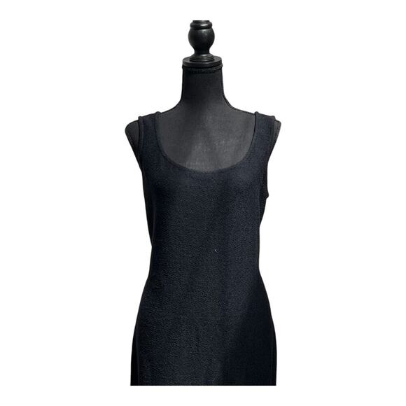 The Iconic Little Black Dress: St. John | Size 12 | Luxury Resale - Picture 10 of 16